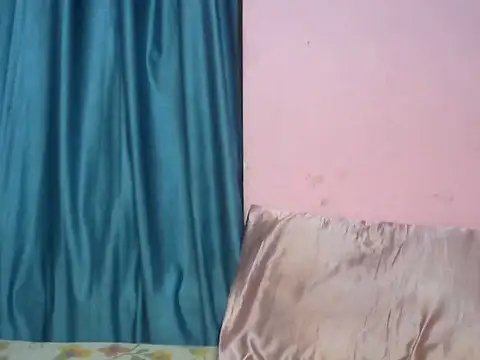 Queenxxx98 online show from 11-17-25, 07:18