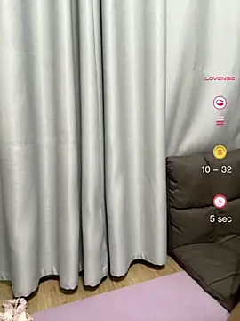 xinyu789 online show from 05-19-26, 02:35