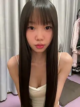 xinyu789 online show from 04-18-26, 01:24