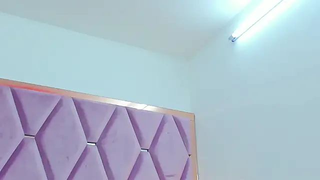 MaskedGirl  online show from 10-16-25, 11:40