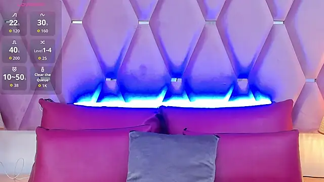 MaskedGirl  online show from 11-07-25, 10:09