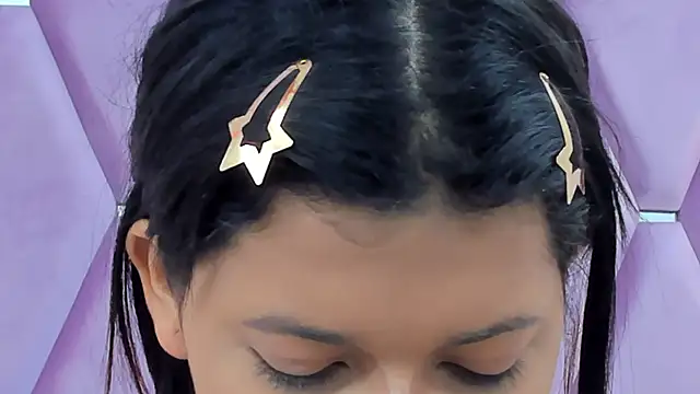 MaskedGirl  online show from 10-13-25, 12:40