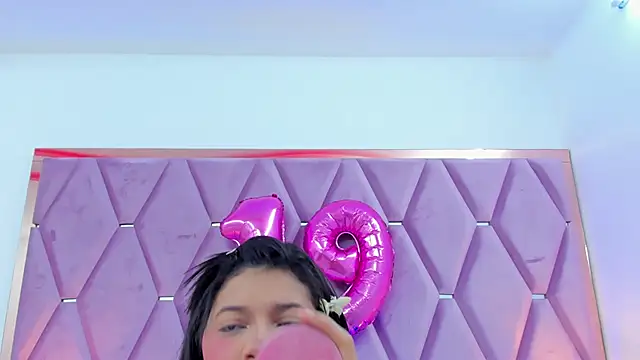 MaskedGirl  online show from 09-27-25, 12:44