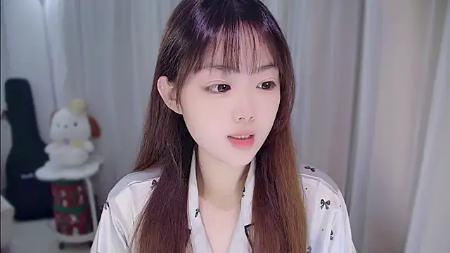 YUANYUAN-A online show from 04-07-26, 12:18