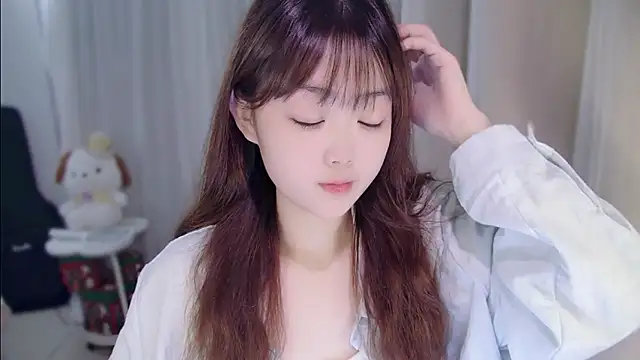 YUANYUAN-A online show from 04-10-26, 12:34