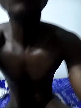 Biguyzi online show from 04-18-26, 05:26