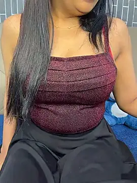 Riya-6969 online show from 07-22-26, 03:03