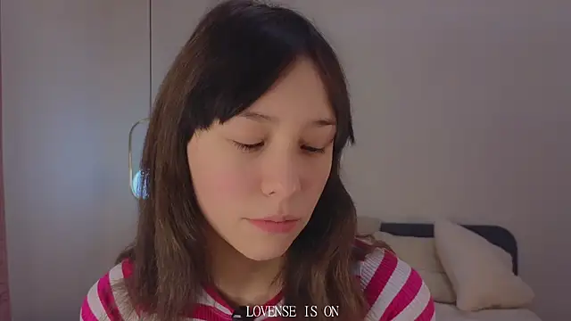 BritniBers online show from 11-28-25, 01:50