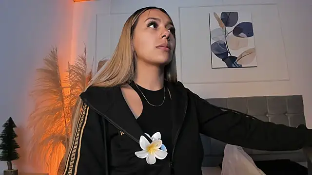 nikolevoshkie  online show from 04-14-26, 08:14