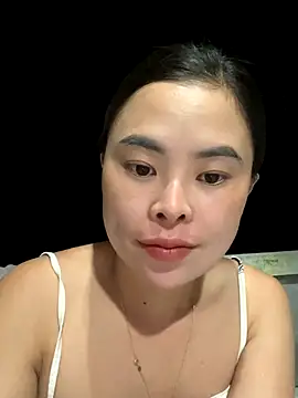 Snapshot of han-cute chatting on 09-24-25, 01:50 han-cute online show from 09-24-25, 01:50