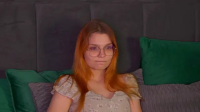 BellaMarebelle online show from 10-23-25, 04:33