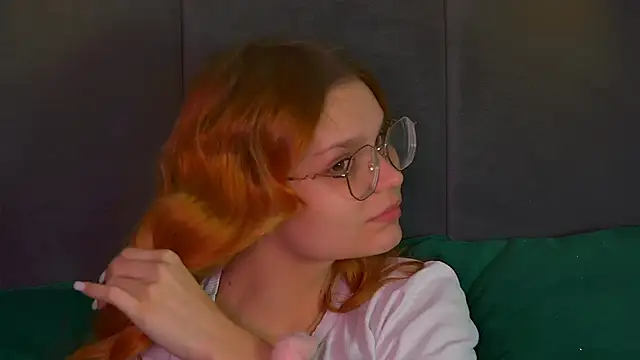 BellaMarebelle online show from 10-05-25, 04:25