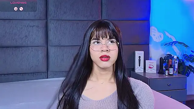 Slenna Moon online show from 02-17-26, 01:03