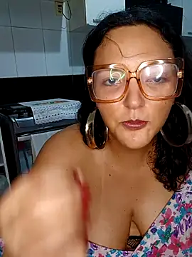 AuroraChest online show from 12-21-25, 12:13