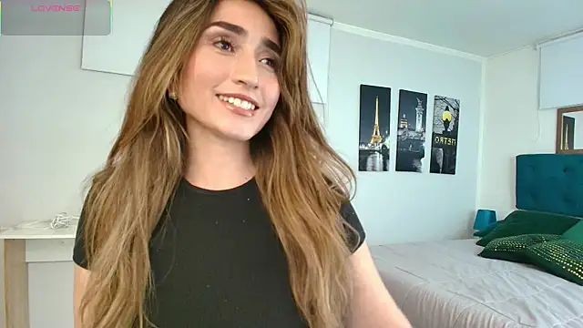 Snapshot of linda_morgan1 chatting on 06-03-26, 12:17 linda morgan1 online show from 06-03-26, 12:17