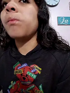 Snapshot of KENDALL_ART chatting on 02-20-26, 02:19 KENDALL ART online show from 02-20-26, 02:19