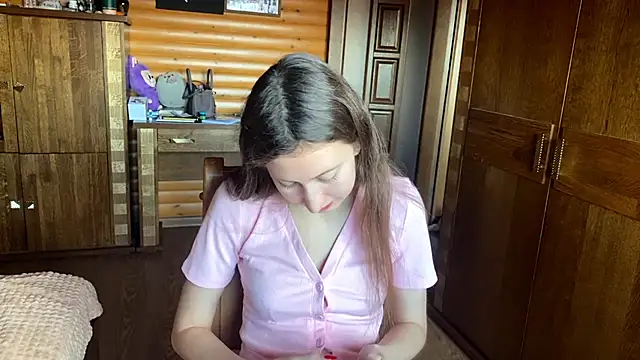 Snapshot of Shyselly chatting on 10-03-25, 02:07 Shyselly online show from 10-03-25, 02:07