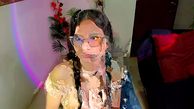 Snapshot of Krysten_Riter chatting on 09-17-25, 02:41 Krysten Riter online show from 09-17-25, 02:41