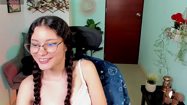 Krysten Riter online show from 11-13-25, 03:49