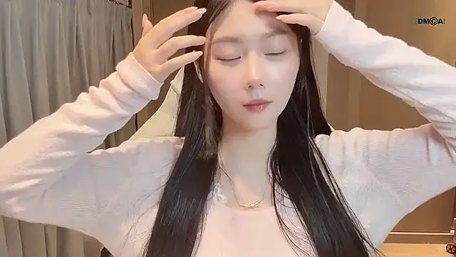 Makinghappymyself  online show from 10-27-25, 01:01