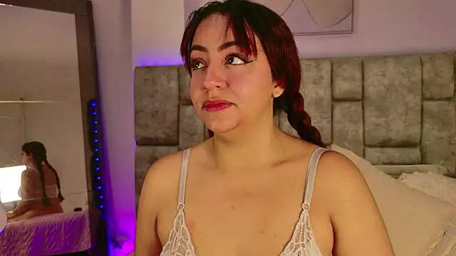 DaniniAnderson online show from 04-14-26, 01:21