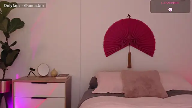 Annabnz online show from 02-25-26, 12:22