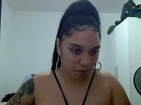 Snapshot of MorganaBelc chatting on 11-01-25, 11:09 MorganaBelc online show from 11-01-25, 11:09