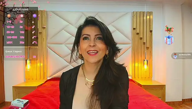 allie pearl online show from 12-01-25, 12:06