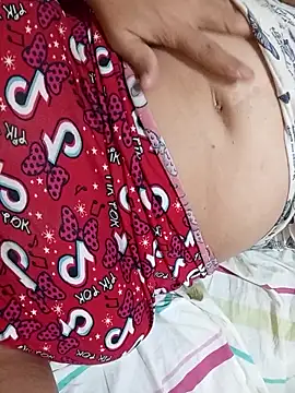 Ravena2290 online show from 11-17-25, 07:23