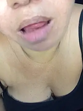 Ravena2290 online show from 01-14-26, 05:05