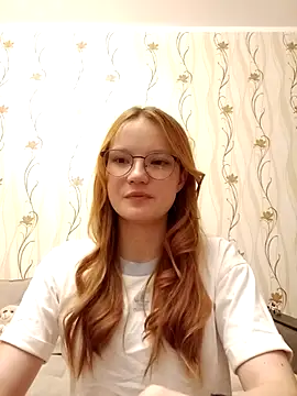Snapshot of Ginger_Emma chatting on 10-25-25, 08:09 Ginger Emma online show from 10-25-25, 08:09