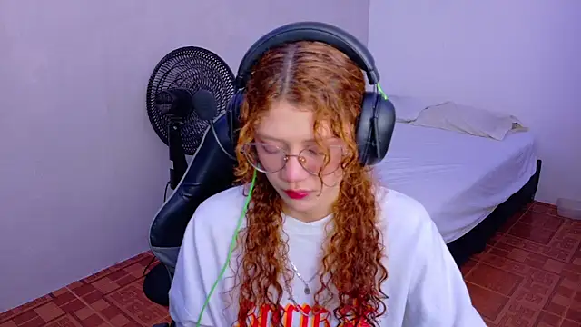 Birdie 0 online show from 09-10-25, 01:21