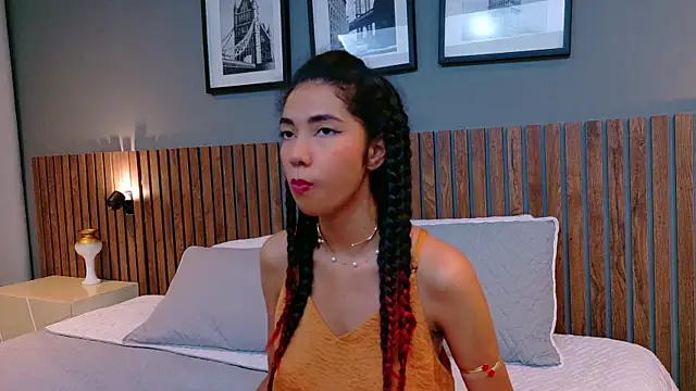 luna roja25 online show from 09-25-25, 01:06