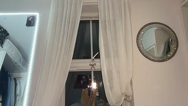 KayleeBella online show from 01-08-26, 09:21