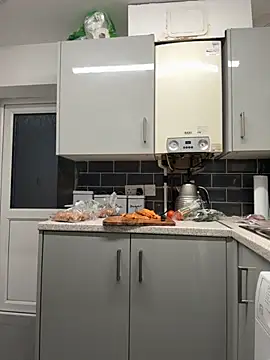 KayleeBella online show from 09-25-25, 06:25