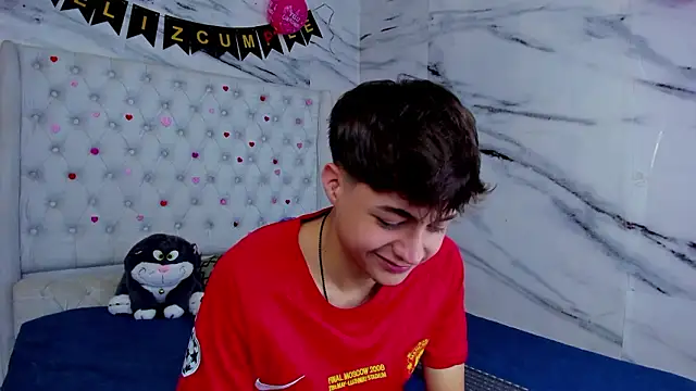 Ari and Storm online show from 03-10-26, 02:10