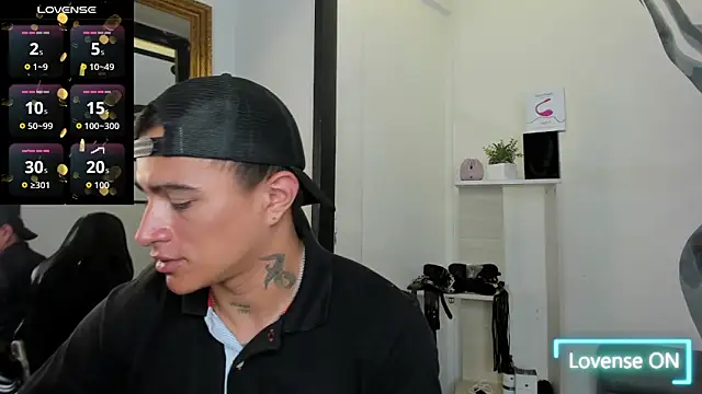 LiamDeep online show from 11-10-25, 08:03