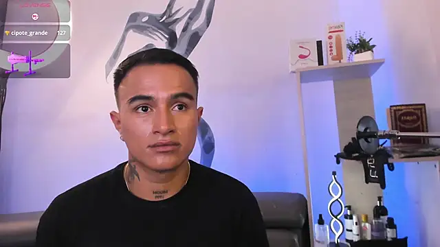 LiamDeep online show from 12-05-25, 01:16