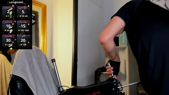 LiamDeep online show from 11-16-25, 08:13