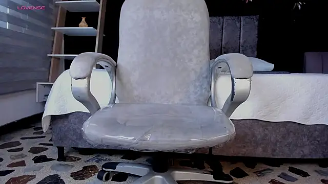 LiamDeep online show from 04-14-26, 07:52