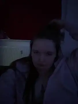 Snapshot of hornyticck chatting on 04-14-26, 07:52 hornyticck online show from 04-14-26, 07:52