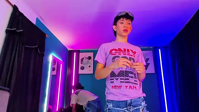 Marcus and Tony online show from 04-12-26, 08:45