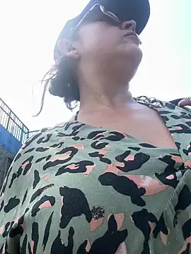 sophie lopez1 online show from 02-11-26, 04:40