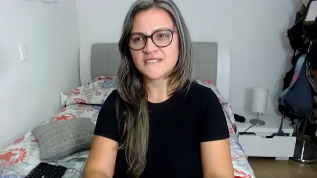 sophie lopez1 online show from 02-04-26, 01:33