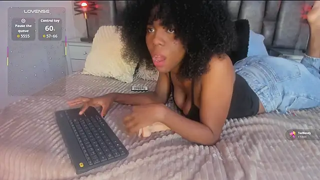 AmiraMorgan online show from 10-18-25, 03:52