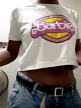 AmiraMorgan online show from 10-22-25, 02:55