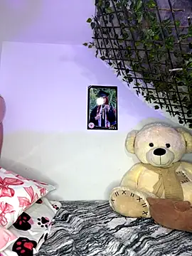Snapshot of Melody_rouxxx chatting on 10-09-25, 11:38 Melody rouxxx online show from 10-09-25, 11:38
