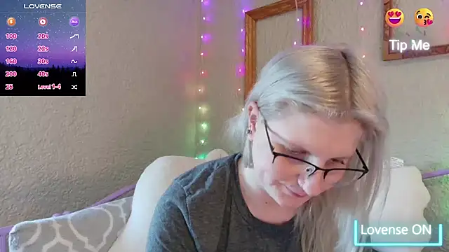 samanthamalichite online show from 02-06-26, 01:51