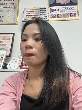 Baby-mmm online show from 10-26-25, 01:44