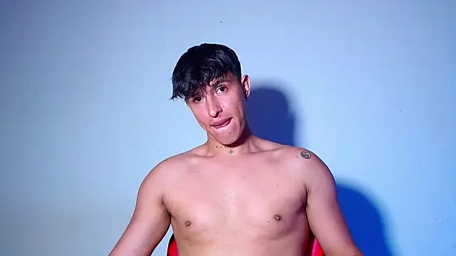 rowanbigboy23 online show from 05-05-26, 01:19